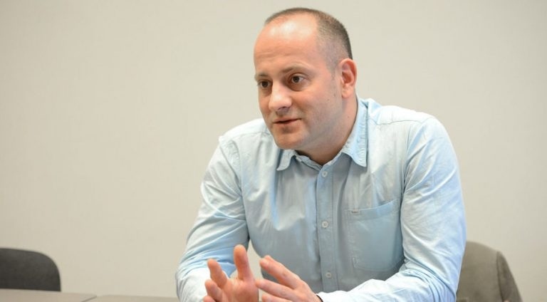Радан Кънев предлага да спре финансирането на медии през оперативни програми